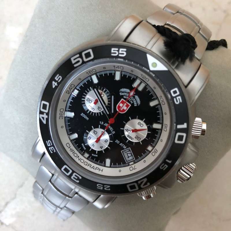 Retail: R12,000.00 >> CX Swiss Military Navy Diver 200m Swiss Made Chronograh Watch/Machine