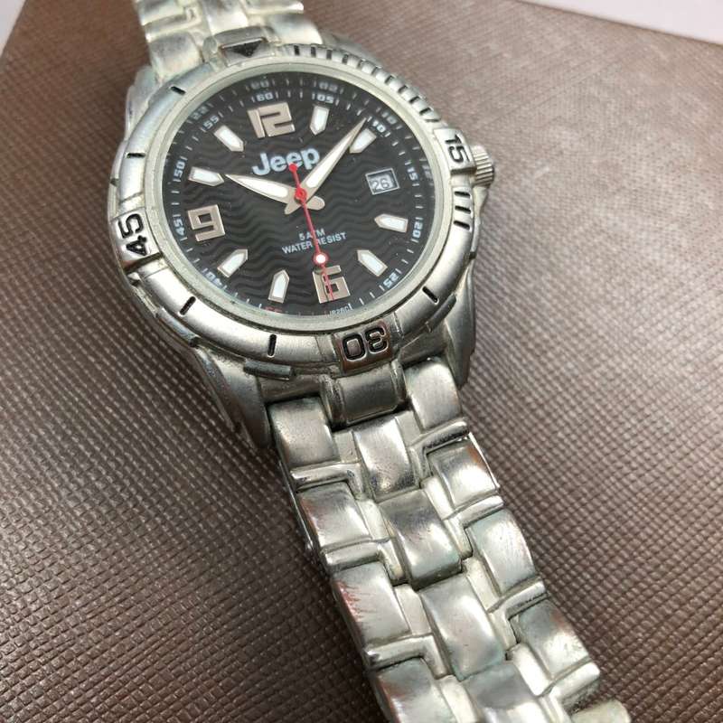 JEEP Rugged 3 Hand Watch 38mm with Jeep Tin and papers