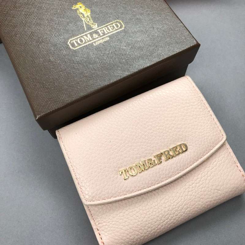 Retail: $229/R2999.00 Tom & Fred London® HAND MADE Ltd Edition "Celtic" Genuine Leather Pebble Purse