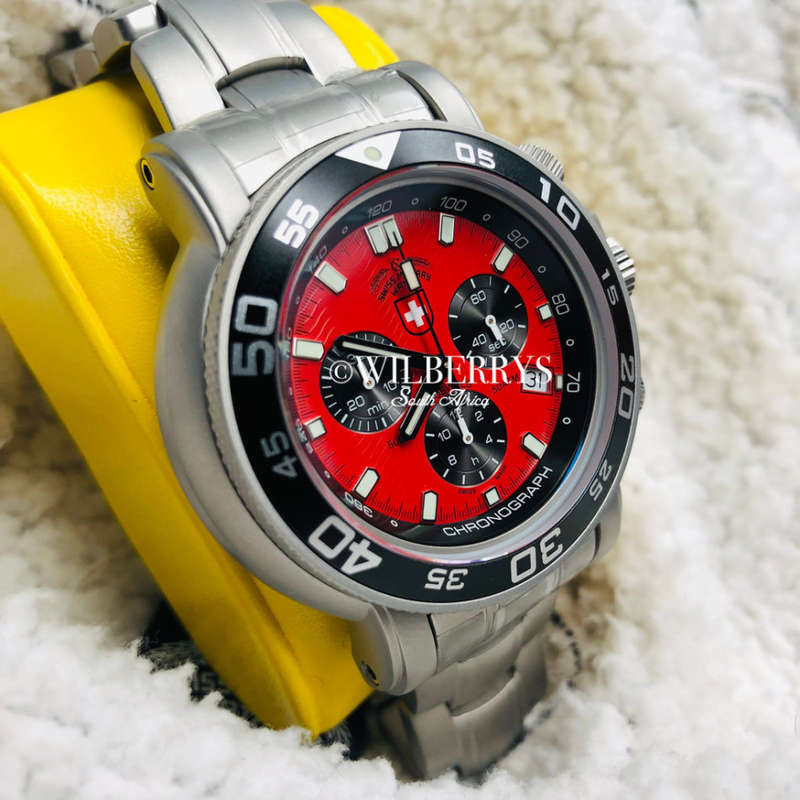Last auction!! Retail: R15,999.00 CX Swiss Military Men's Navy Diver 500m Chrono Watch