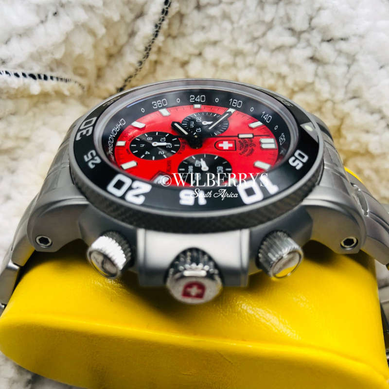Last auction!! Retail: R15,999.00 CX Swiss Military Men's Navy Diver 500m Chrono Watch
