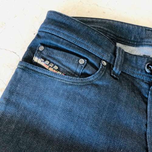 100% genuine*** DIESEL Men's Safado Limited Edition Jeans  Size 29 Waist Slim Fit New without Tags