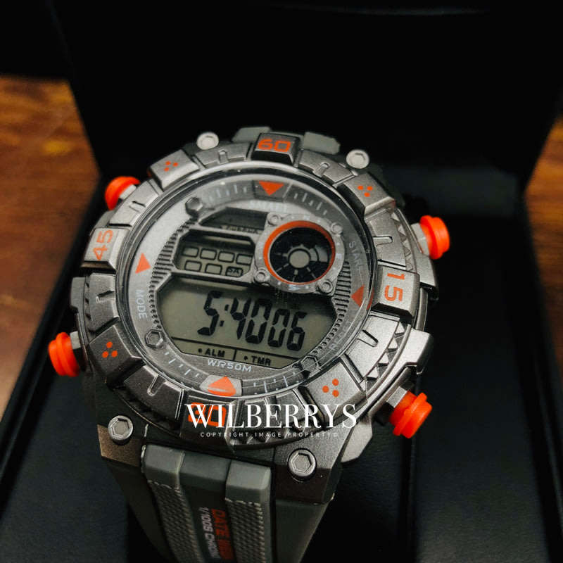 SMAEL Shock Proof Black/Orange Sport Watch 5ATM WATER RESISTANT **BRAND NEW**