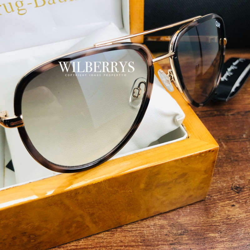 Must see!! QUAY Women's J'LO Jennifer Lopez ALL IN Aviator Sunglasses **AUTHENTIC BRAND NEW