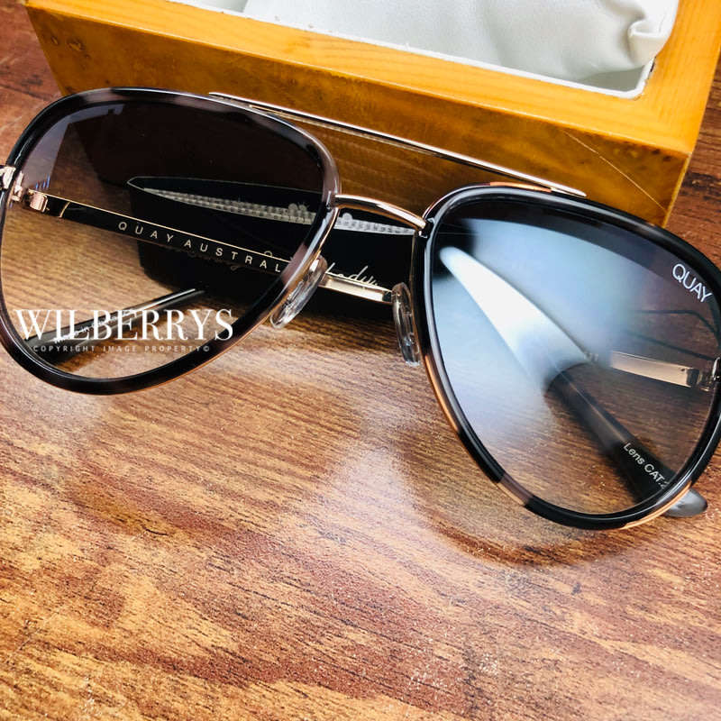 Must see!! QUAY Women's J'LO Jennifer Lopez ALL IN Aviator Sunglasses **AUTHENTIC BRAND NEW