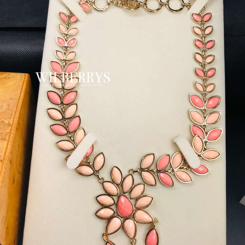 HOT! Must see! Retail: R1,500.00 AMRITA NEW YORK Dune Necklace Peach/Light Coral