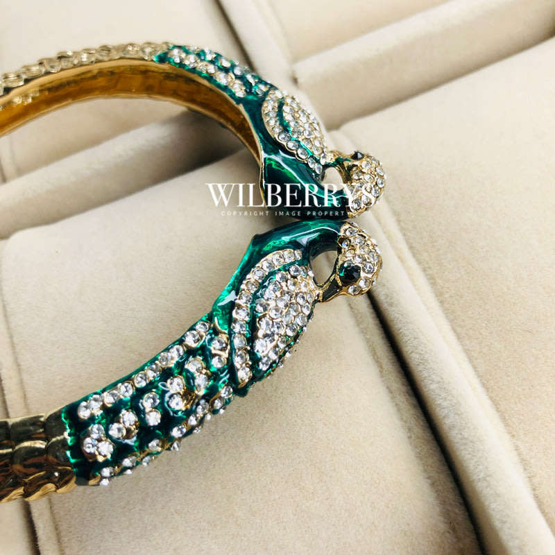 last left! Must see! Retail: R2,400.00 AMRITA NEW YORK Animal Collection Peacock Cuff Emerald