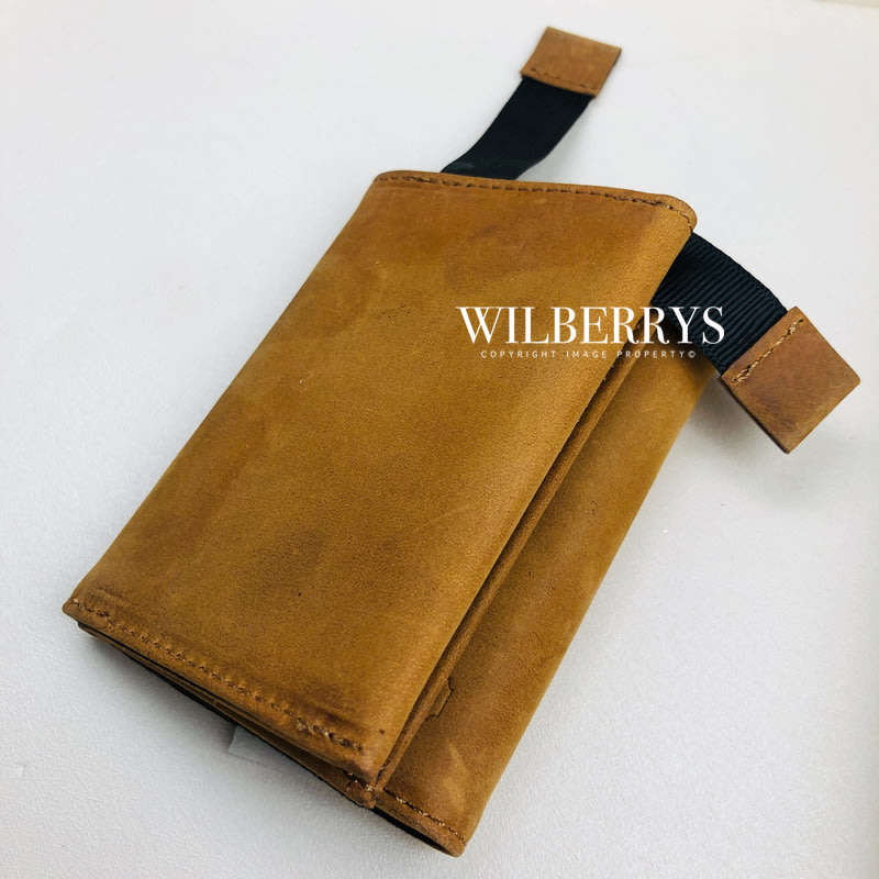 Retail: R2699.00 Tom & Fred London® Freddy CAMEL TAN Genuine Leather SPEED Wallet