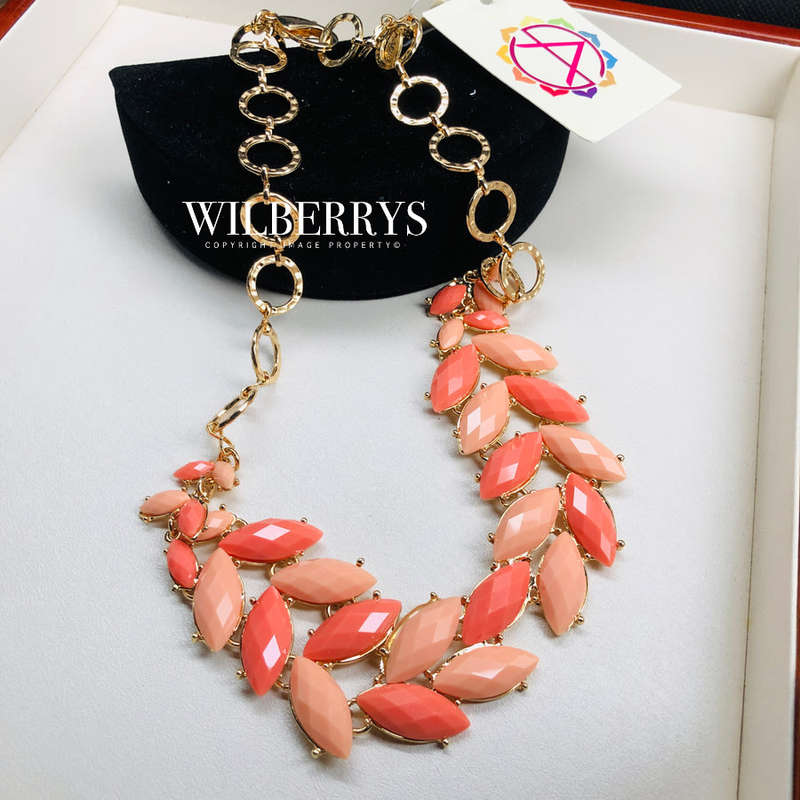 last 1 left! Retail: R2,900.00 AMRITA NEW YORK Brenna Necklace Coral/Peach