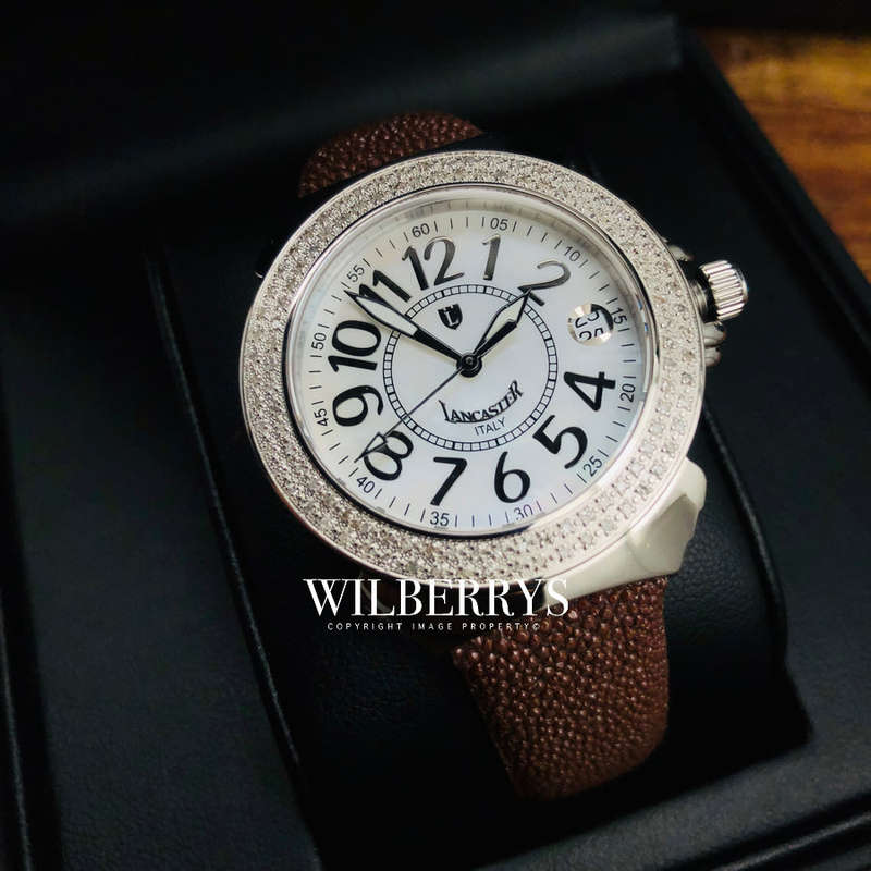 Retail R25 000.00 Lancaster Italy Women s 112 Diamond Pilola Leather Giuloche Band Watch BRAND NEW bobshop .za