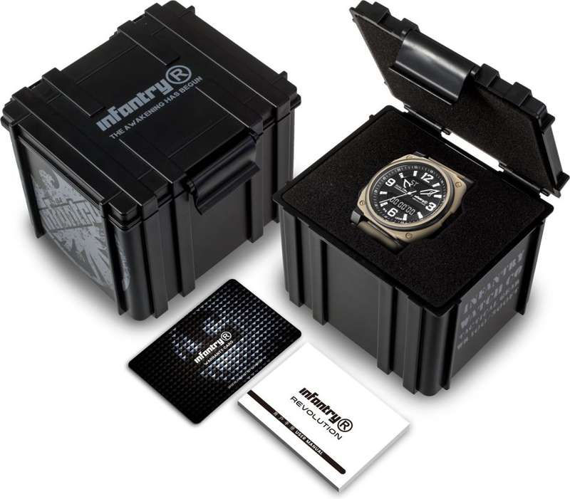 Retail: R8999.00 REVOLUTION® Men's Desert Eagle Dual Time Surgical Steel Silicone Watch NEW