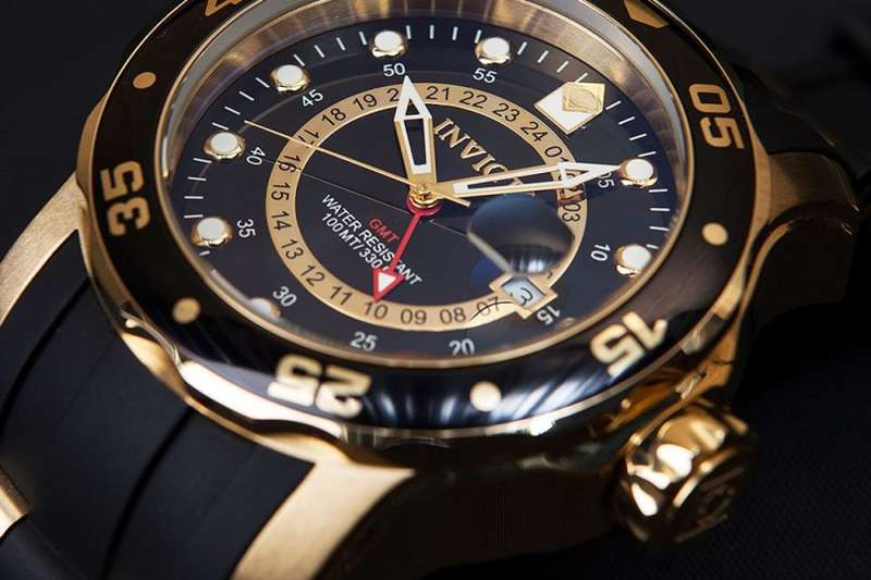 Retail: R9,999.00 INVICTA Men's COLOSSUS GMT THICK/HEAVY Grande Date Watch BRAND NEW IN BOX