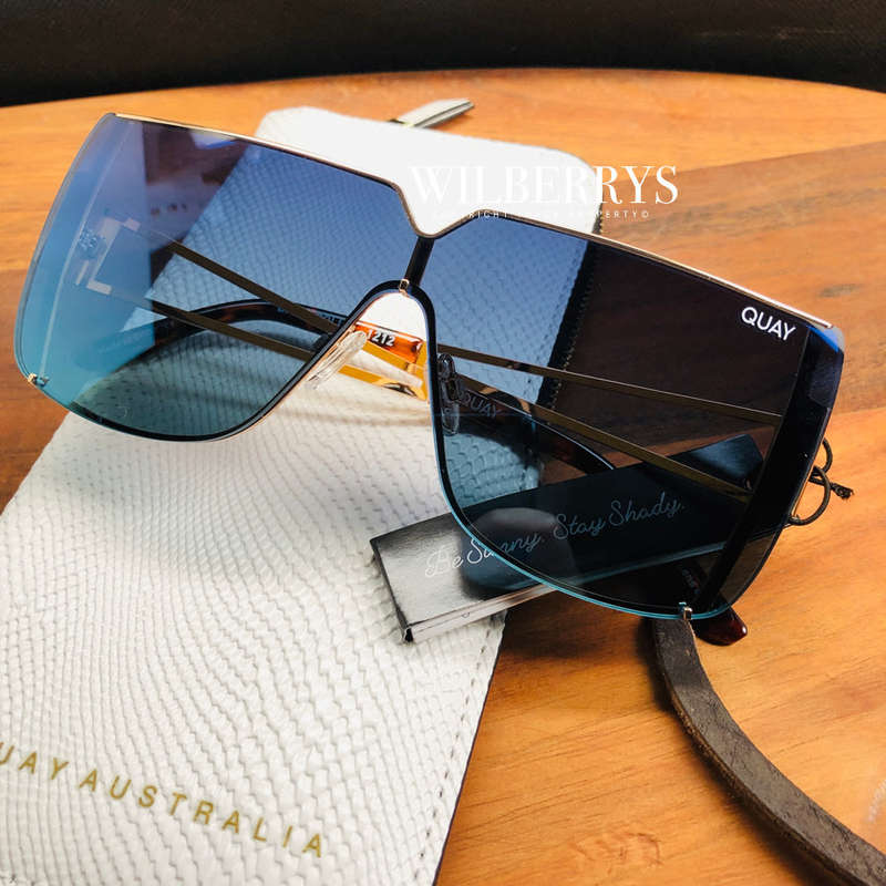 last left!! QUAY Women's J'LO Jennifer Lopez BANKROLL Sunglasses **AUTHENTIC BRAND NEW