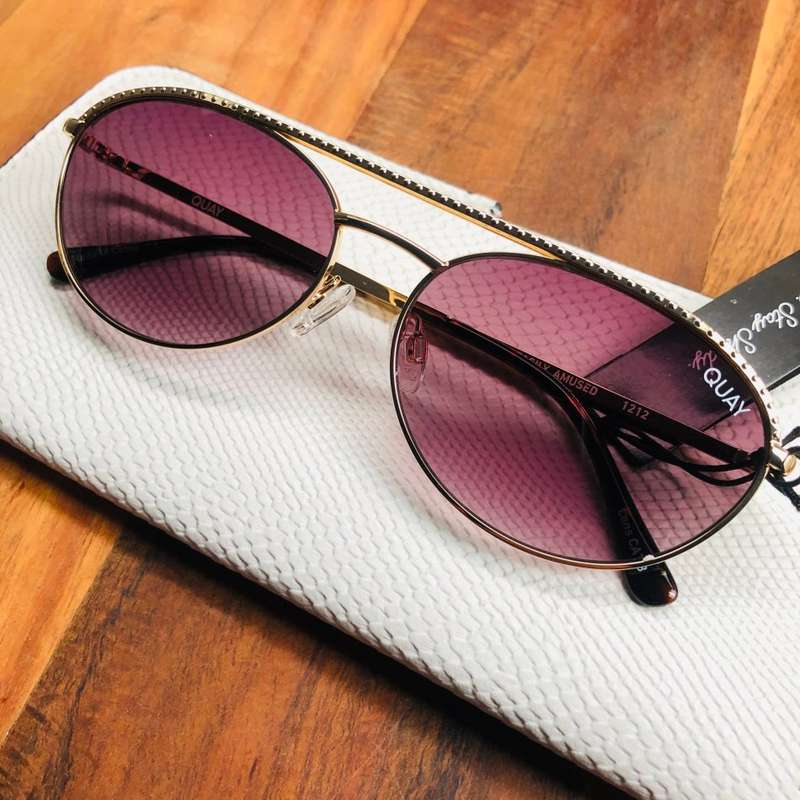 Must see!! QUAY Women's Aviator EASILY AMUSED Sunglasses **AUTHENTIC BRAND NEW