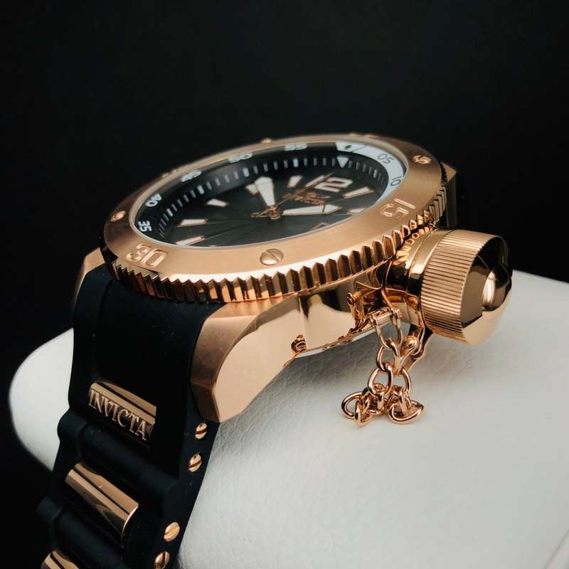 Retail: R10,000.00 INVICTA Men's Russian Diver 18k Gold Plated 51.5mm Silicone Infused Watch NEW!!