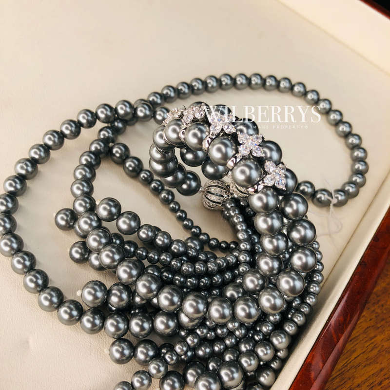 PEARLS!!!! Retail: R7,900.00 AMRITA NEW YORK Cubic Zirconia Pearl Necklace GREY Pearl