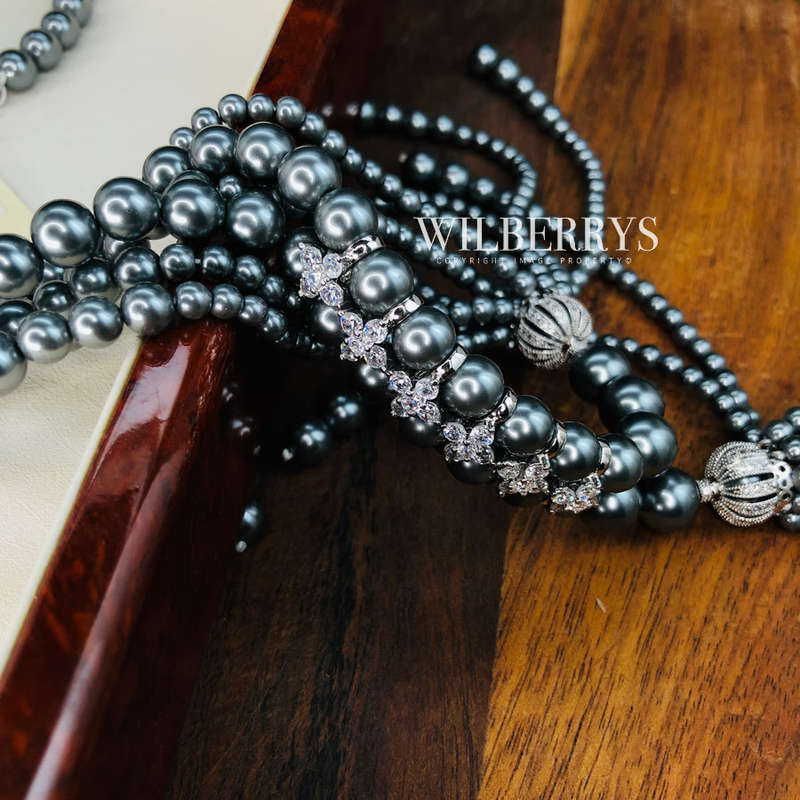 PEARLS!!!! Retail: R7,900.00 AMRITA NEW YORK Cubic Zirconia Pearl Necklace GREY Pearl