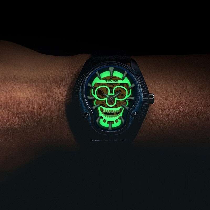 Retail: R2,799.00 TEVISE ® Men's The Skull Steel Gold plated Luminous Automatic Watch BRAND NEW