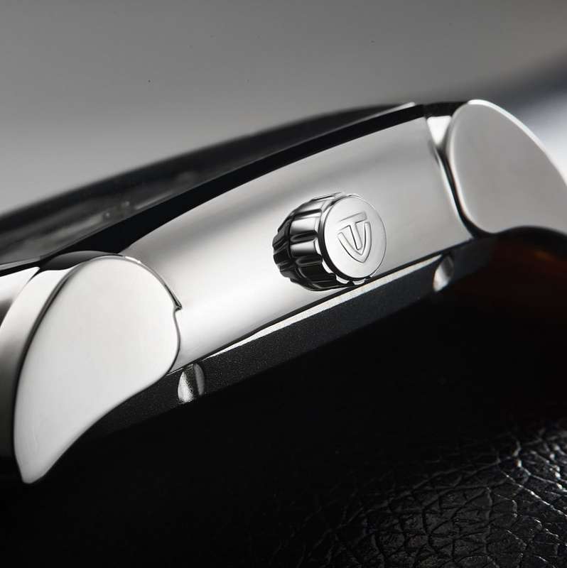 Retail: R2,099.00 TEVISE ® Men's Lucky Number Automatic White/Black Watch BRAND NEW