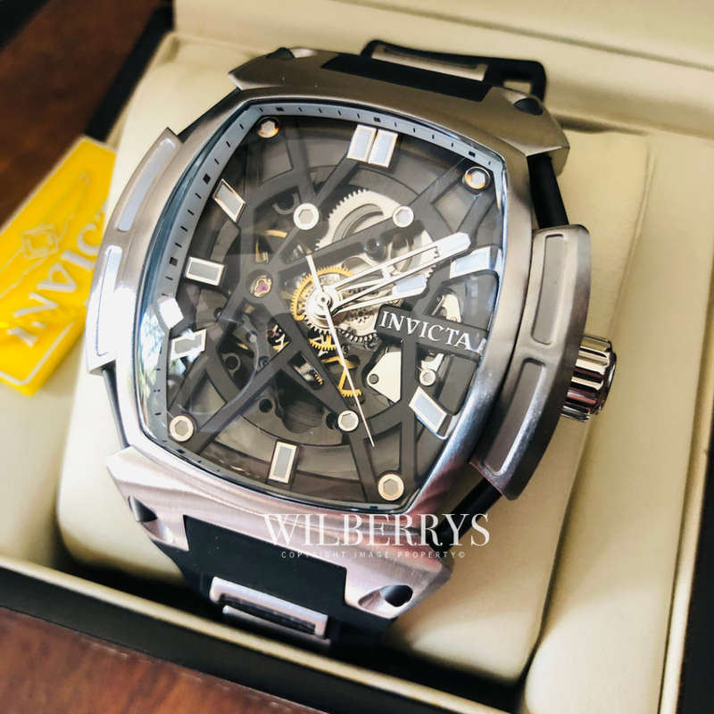 Retail: R13,999.00 INVICTA Men's DIABLO CARBON FIBRE AUTOMATIC Professional Watch BRAND NEW