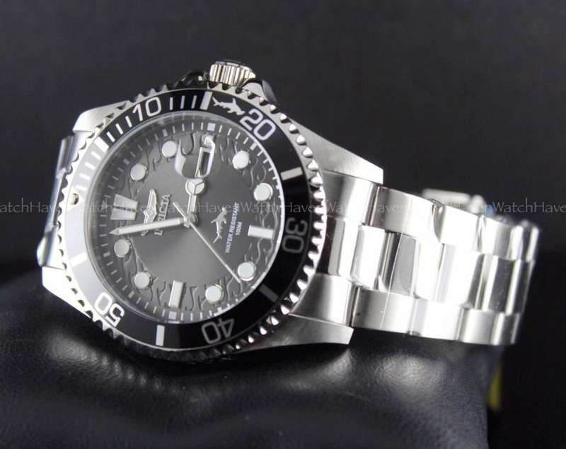 Retail: R5,999.00 INVICTA MEN'S HAMMERHEAD SCEW LOCK WATCH NEW IN BOX WITH PAPERS **AUTHORIZED**