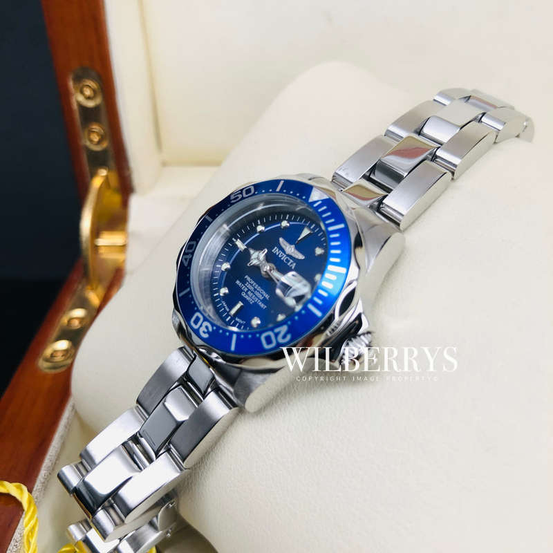 Retail: R9,999.00 INVICTA Women's Petite 24mm DEEP SEA DIVER Watch BRAND NEW IN BOX