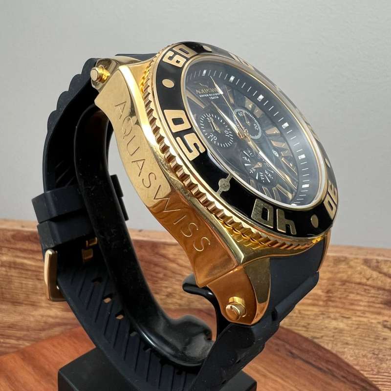 Retail: R18,500.00 Aquaswiss AQUANAUT 18k Gold pl. Silicone THICK/HEAVY Chrono Watch BRAND NEW