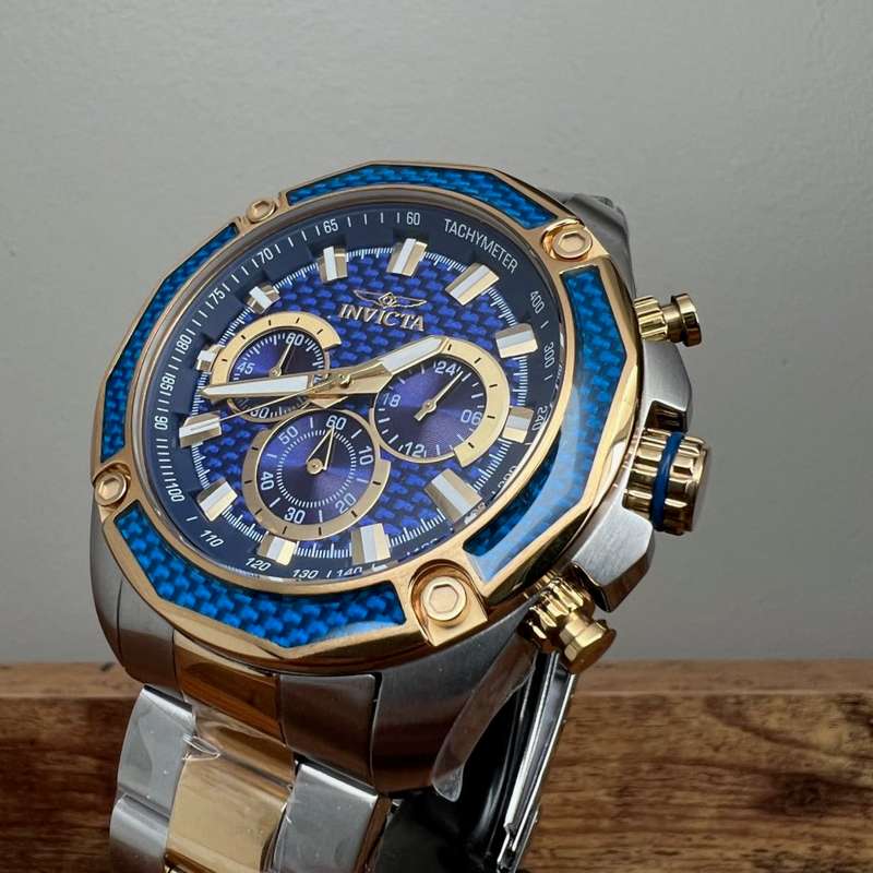 Retail: R9,925.00 INVICTA MEN'S AVIATOR BLUE CARBON CHRONOGRAPH WATCH BRAND NEW