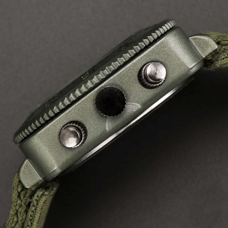Retail: R3,999.00 INFANTRY MILITARY CO. Men`s Tank ACU Nylon 47mm BIG Dual Movement Watch Grey NEW