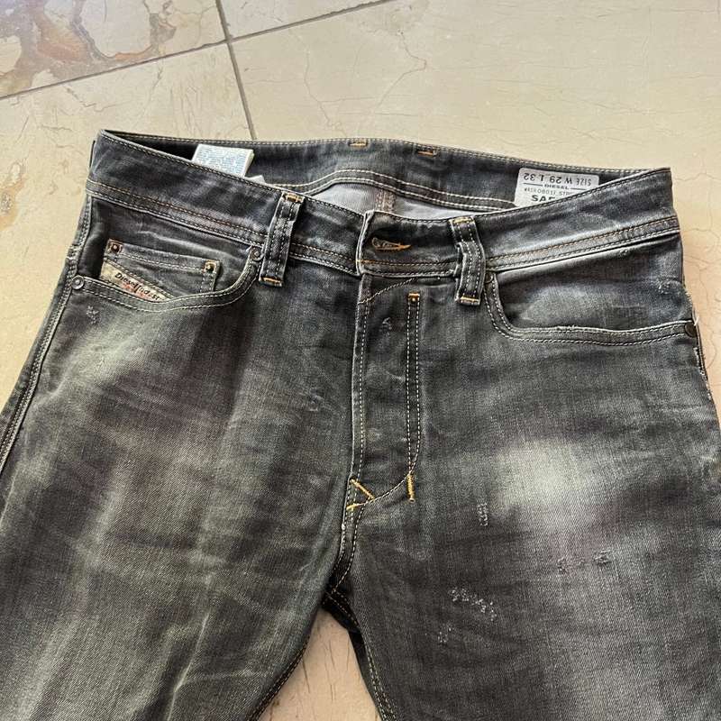100% genuine*** DIESEL Men's Safado Limited Edition Jeans  Size 29 Waist New without Tags