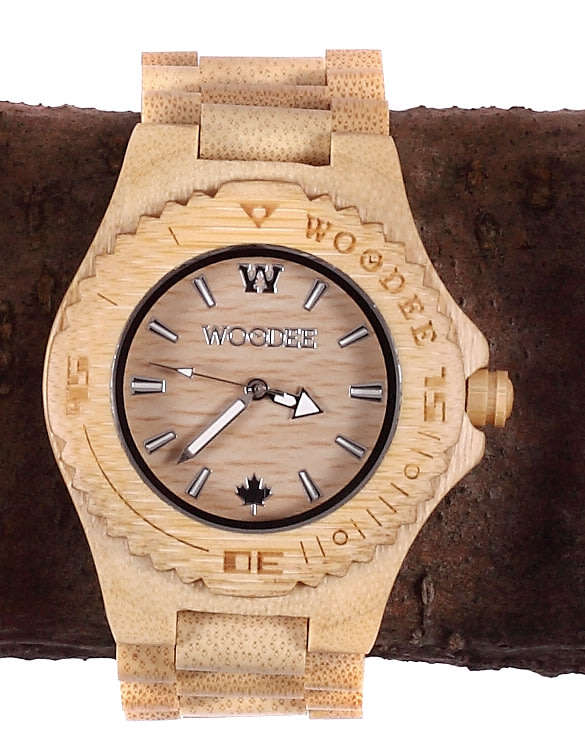 Retail: R2,499.00 WOODEE ® Unisex 40mm Natural Wood Taiga Edition Watch BRAND NEW