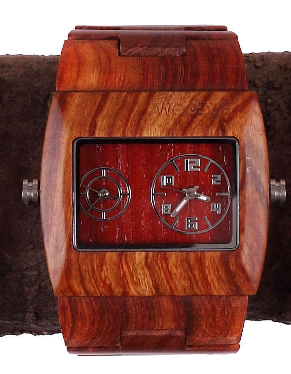 Retail: R2,499.00 WOODEE ® Men's 44mm Adirondack Mahogany Watch BRAND NEW