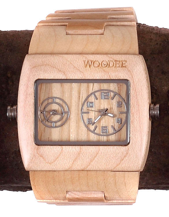 Retail: R2,499.00 WOODEE ® Men's 44mm Adirondack Maple Watch BRAND NEW