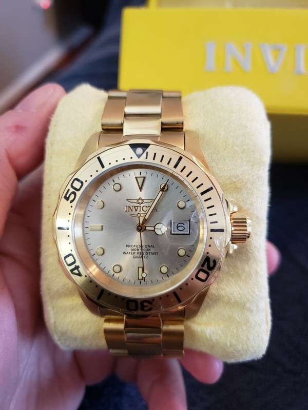 Retail: R6,999.00 INVICTA Men`s CHAMPAGNE OYSTER 18k Gold pl. Sea Dweller 200M Watch BRAND NEW