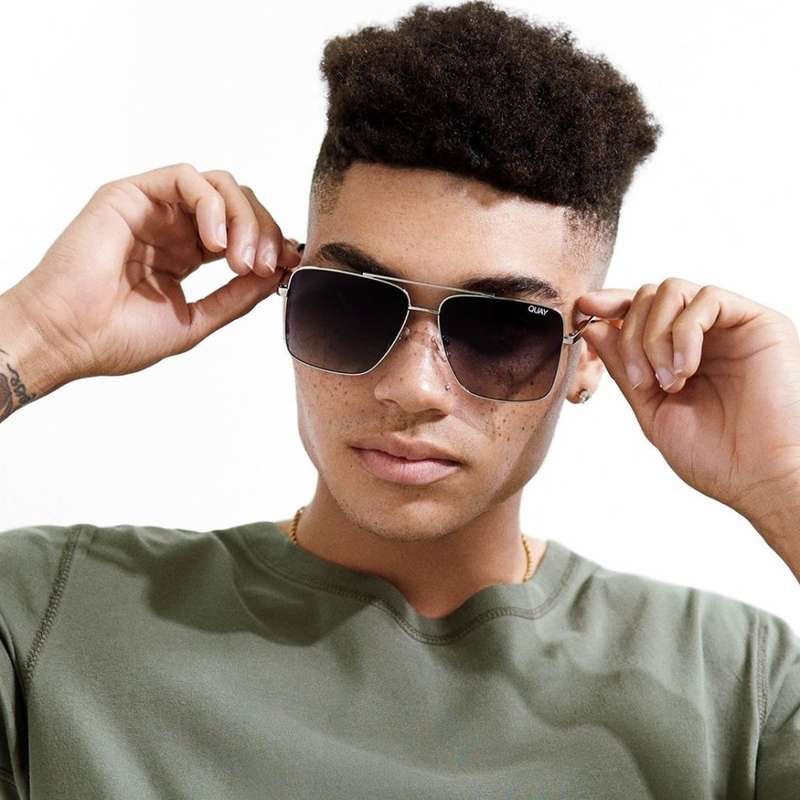 must see!! QUAY Unisex OVERSIZED AIR CONTROL AVIATOR Sunglasses **AUTHENTIC BRAND NEW