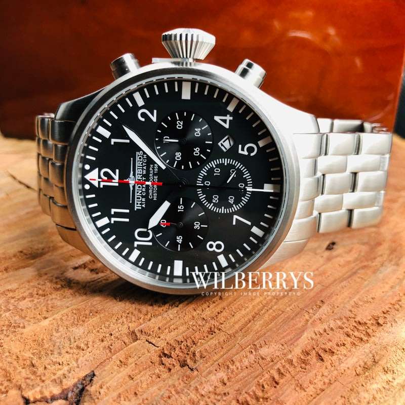 must see!! Retail: R7900.00 THUNDERBIRDS Men's Historage 1956 Chronograph Steel Watch BRAND NEW