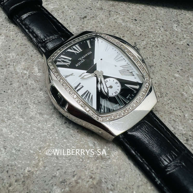 Women s Watches read rrp R13 300.00 AQUASWISS genuine diamond 0.65ctw Ice Pyramid Glass watch BRAND NEW was sold for 3 000.00 on 24 Jan at 23 30 by powerseller2003 in Johannesburg ID 605485950