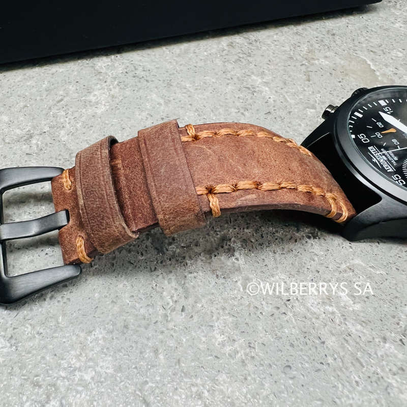 Retail: R8,900.00 Aeromeister 1880 Amsterdam Men`s EVOLUTION STEEL Chronograph Watch + FLIGHT TIN