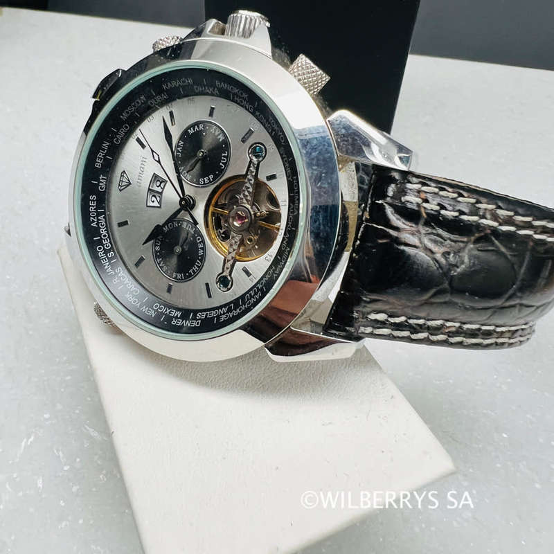 non functional Yves Camani genuine leather silver surfer watch