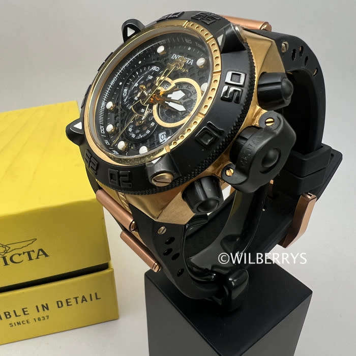 Invicta Men Subaqua Noma IV Chronograph Watch