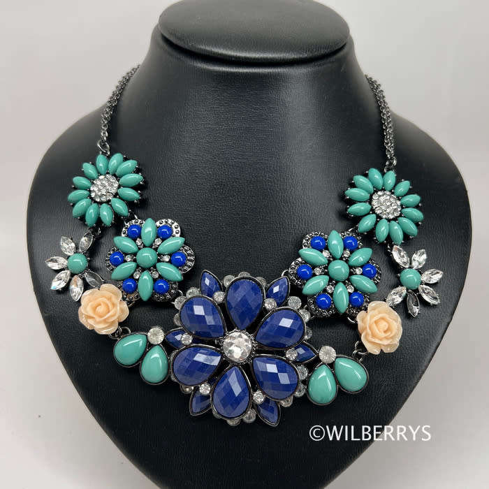 Amrita New York Women Jardin De Fleurs Bib Blue/Turquoise Necklace