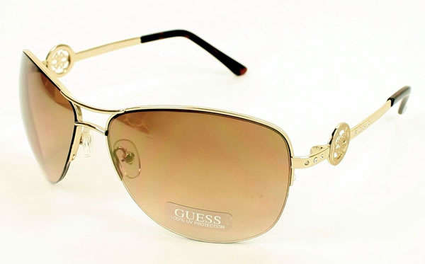 1 day only** 100% Authentic GUESS Sexy Overzied Gold Gradient Sunglasses 100% AUTHENTIC