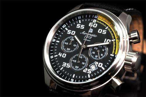 AEROMATIC 1912 *MADE IN GERMANY* WORLD WAR DEFENDER CHRONOGRAPH  WATCH BRAND NEW W/ WORLD WAR TIN