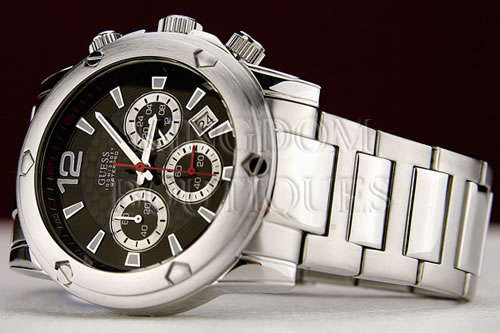 AUTHENTIC GUESS MEN'S HIGH CLASS STEEL RACER CHRONOGRAPH WATCH BRAND NEW