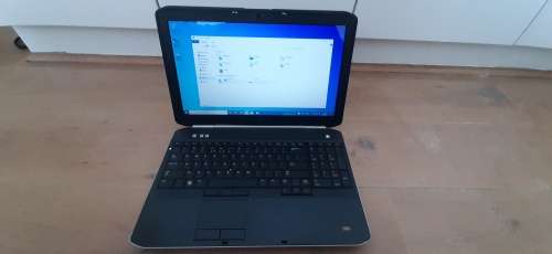 I7 Dell latitude, 8GB ram, 256gb SSD, 15.6` display, windows 10