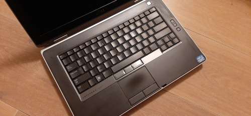 i5 Dell Latitude @ 2.60ghz, 4gb Ram, 320gb HHD, USB3.0 , Keyboard Backlight