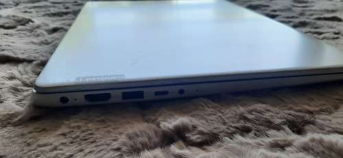 8th Gen Lenovo Ideapad i3 @ 2.20Ghz, 4gb Ram, 500Gb HHD, HDMI, Windows 10