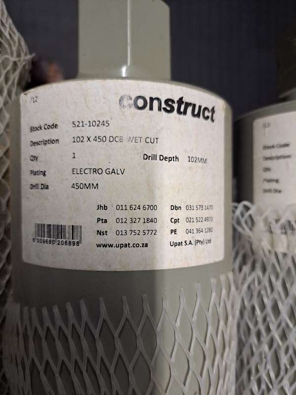 Core drill diamond Eibenstock PLD160 c/w water tank and 27 different sizes diamond core drills