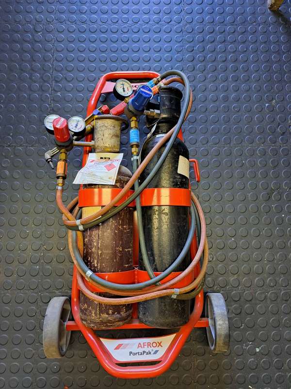 Portapack Afrox c/w saffire Type 2 welding & cutting kit