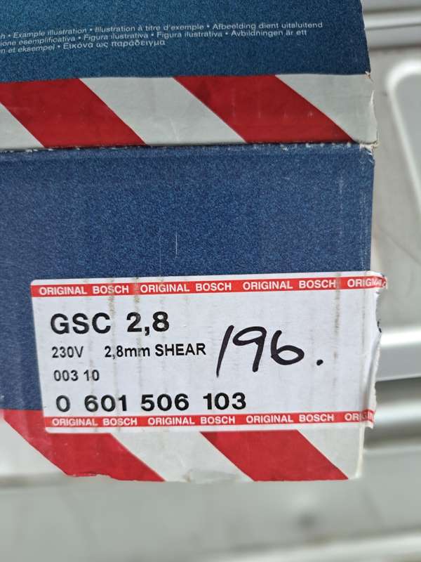 Nibbler / Shear Bosch GSC 2.8